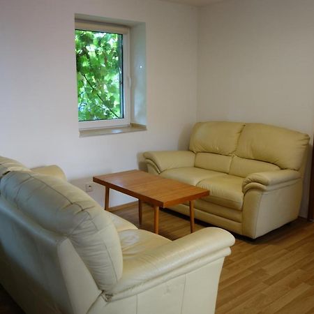 Apartman Hulin, Chrastany - Bily Buitenkant foto